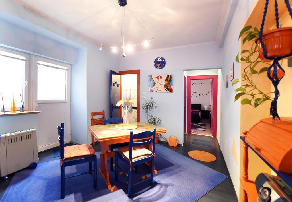 Apartment Orange Purple Blue Zagreb Bagian luar foto